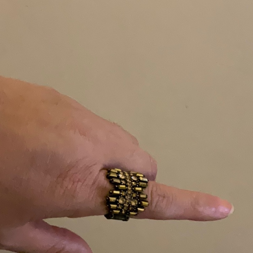 Brass Golden Rhinestone Ring - Picture 2 of 4